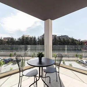 Apartment Modern Apt With Terrace And Parking!, Mailand